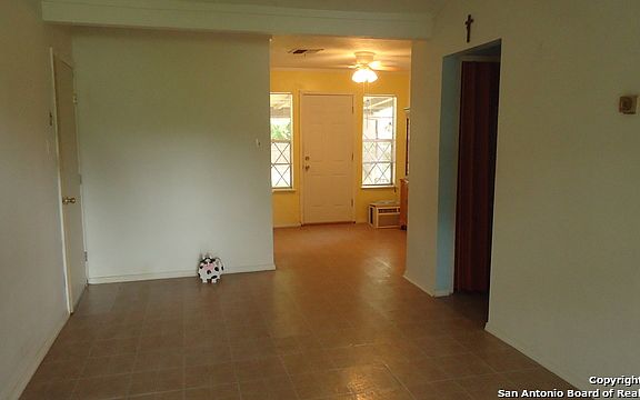5th image of 5759 Bienville Dr