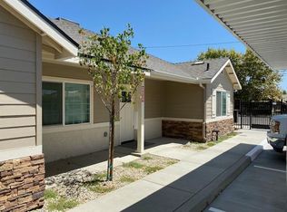 1030 N White St #C, Hanford, CA 93230