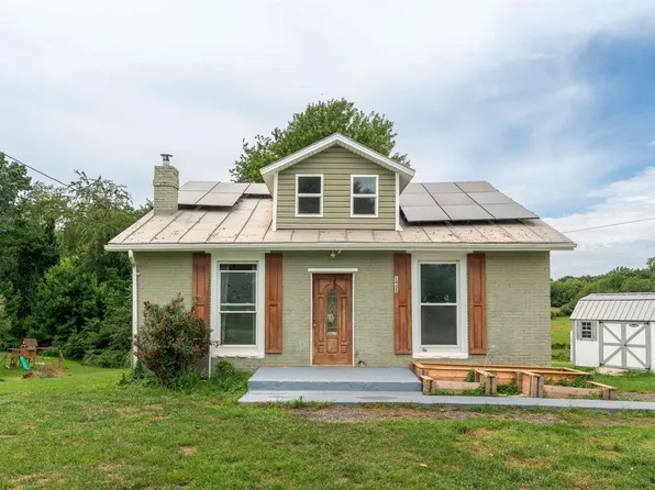 1435 Middlebrook Rd, Staunton, VA 24401