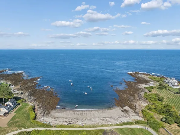 26 Hannaford Cove Road, Cape Elizabeth, ME 04107