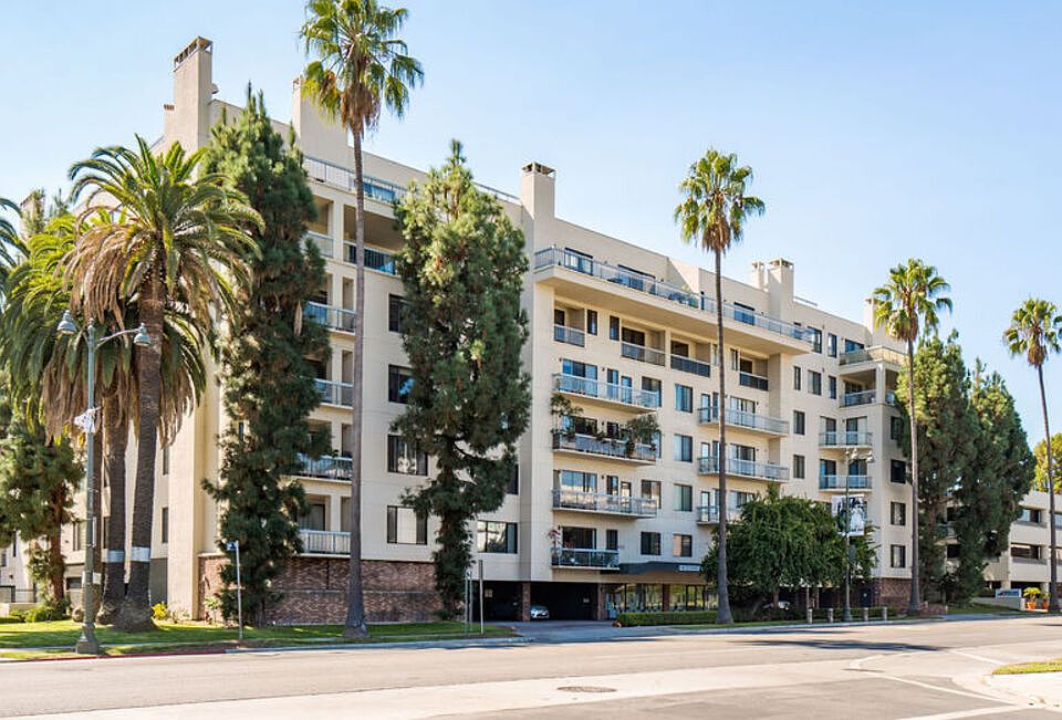 1st image of 4460 Wilshire Blvd APT 207