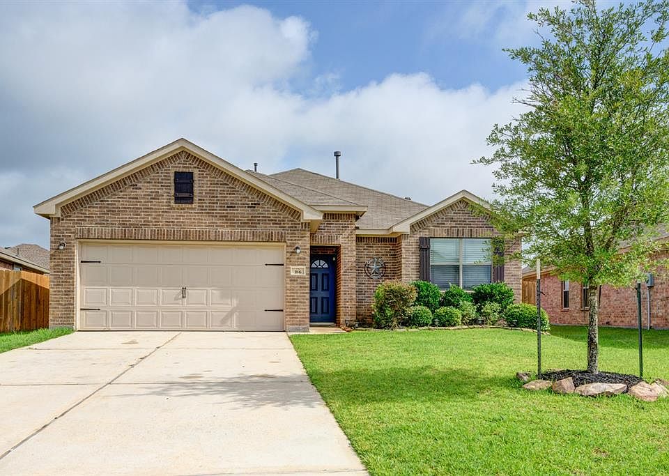 1st image of 186 Country Crossing Cir