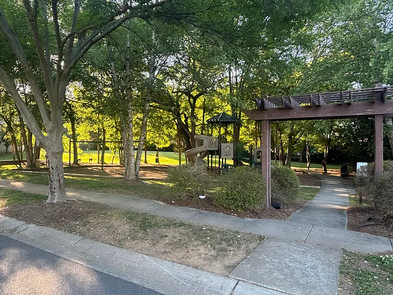 Griers Pasture Dr — Photo 5