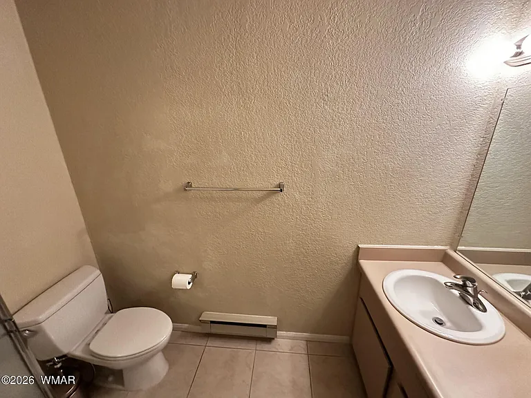 2700 S White Mountain Rd — Photo 18