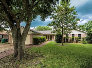 2714 Perry Ln, Alvin, TX 77511