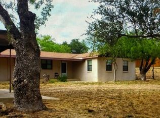 1404 Tilden St, Cotulla, TX 78014