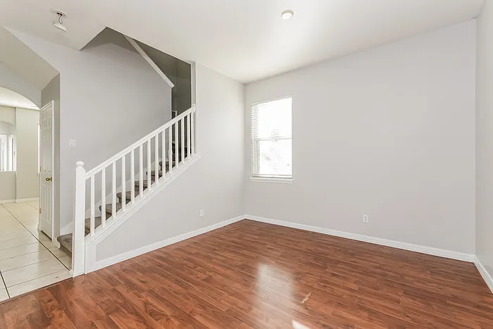 4571 Capital Blvd — Photo 5