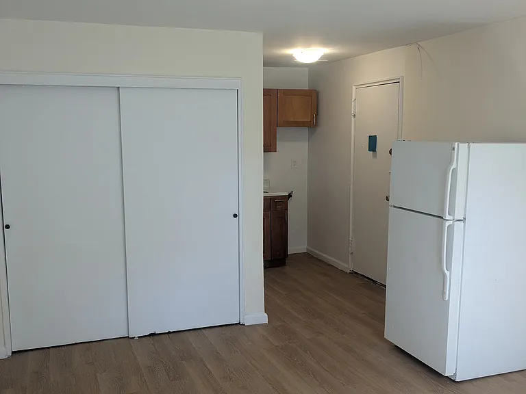 8619 Elmhurst Ave #LA — Photo 2