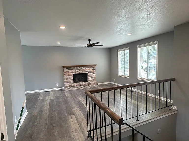 3212 E Hollyhock Hl — Photo 4