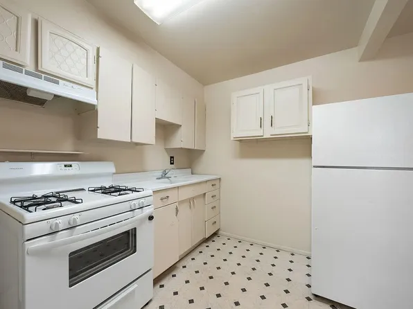 415 Field St APT B, Sparks, NV 89431