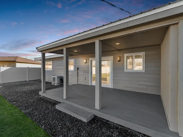 604-606 W Crest Dr #605, Moses Lake, WA 98837