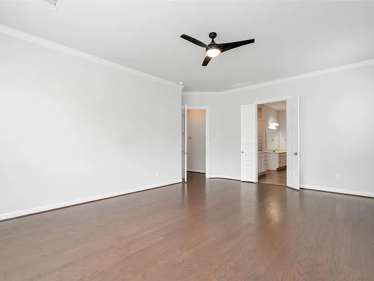 1303 Gardenia Dr — Photo 11
