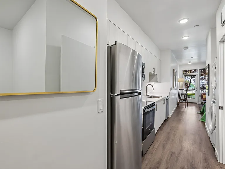 Wheelhouse Lofts 2 — Photo 116