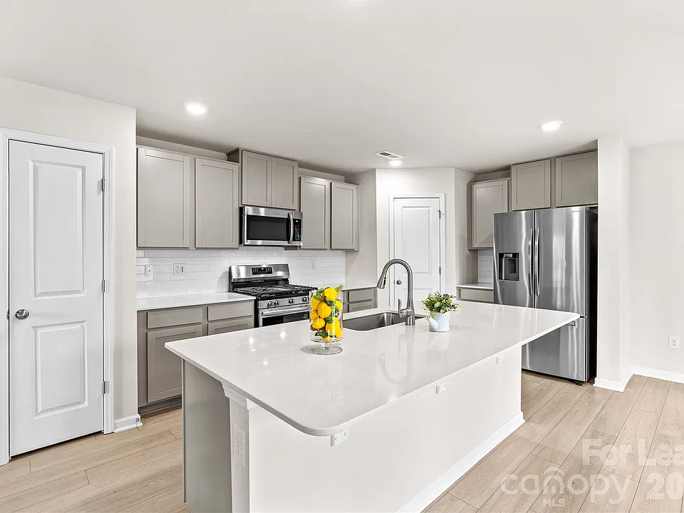 167 Hazelnut Way