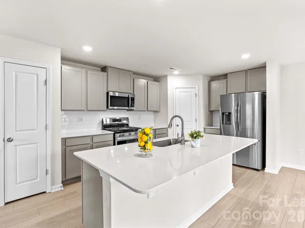 167 Hazelnut Way, Statesville, NC 28625