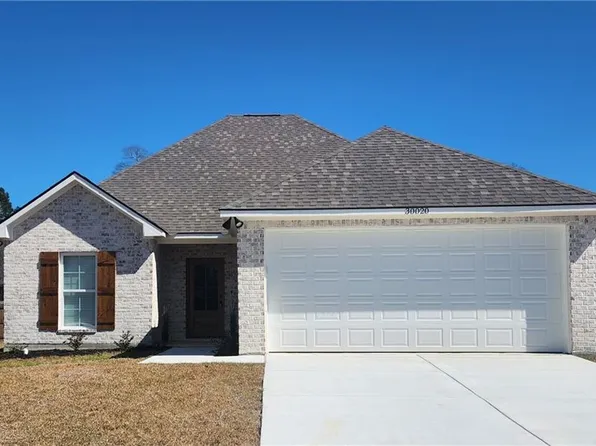 30020 Savannah Dr, Albany, LA 70711