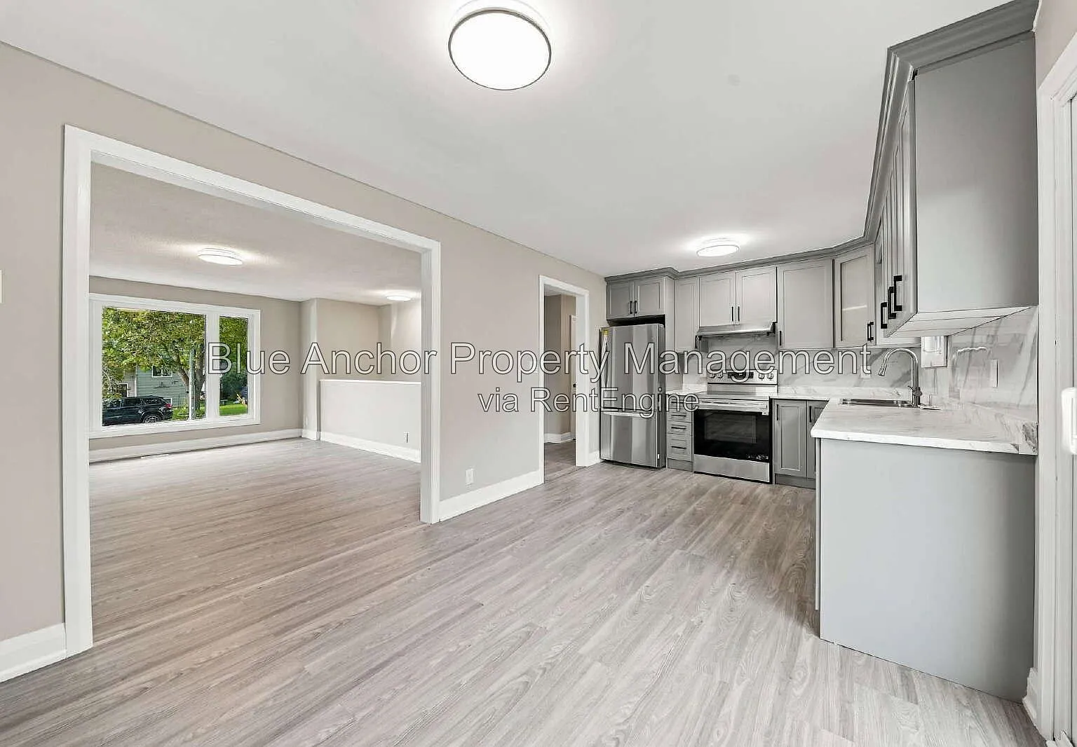 15 Elgin St W — Photo 3