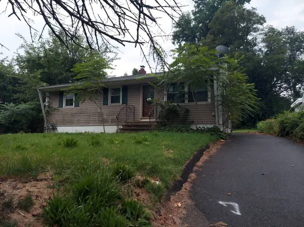 119 Hemingway St, New Haven, CT 06513