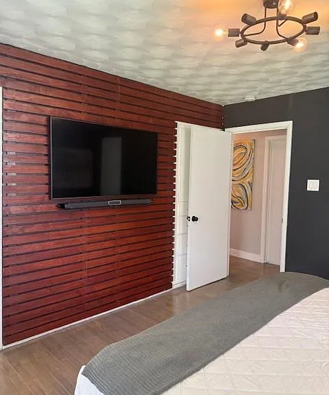 436 Degan Ave — Photo 16