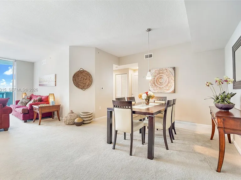 7910 Harbor Island Dr #801 — Photo 3