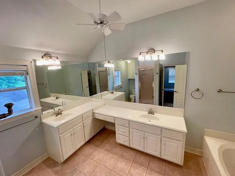 3601 Serena Woods Ct — Photo 14
