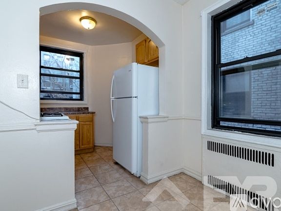 3rd image of 2331 Ocean Ave #4G
