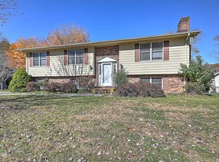 28249 Lee Hwy, Meadowview, VA 24361