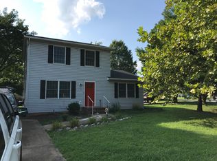 214 Duke Cir, Strasburg, VA 22657