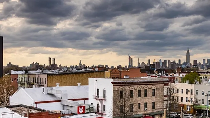 Rented by Nooklyn NYC LLC | media 81