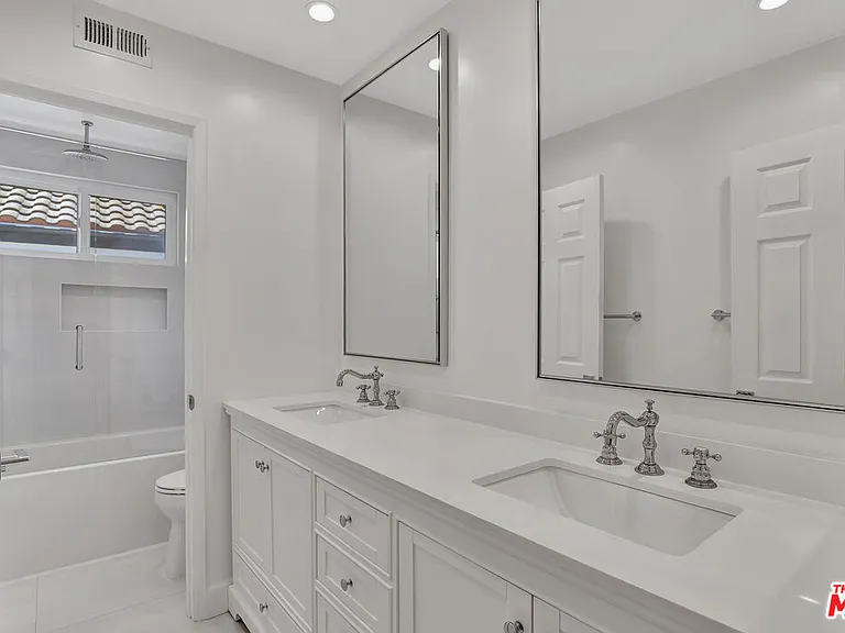 24701 Calle Conejo — Photo 46