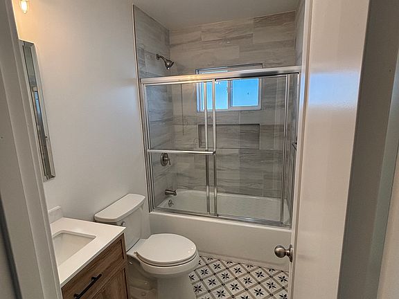 5th image of 1924 San Pascual St #7