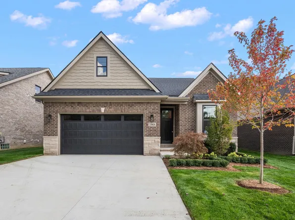 5968 Willow Grove Ave, Troy, MI 48085