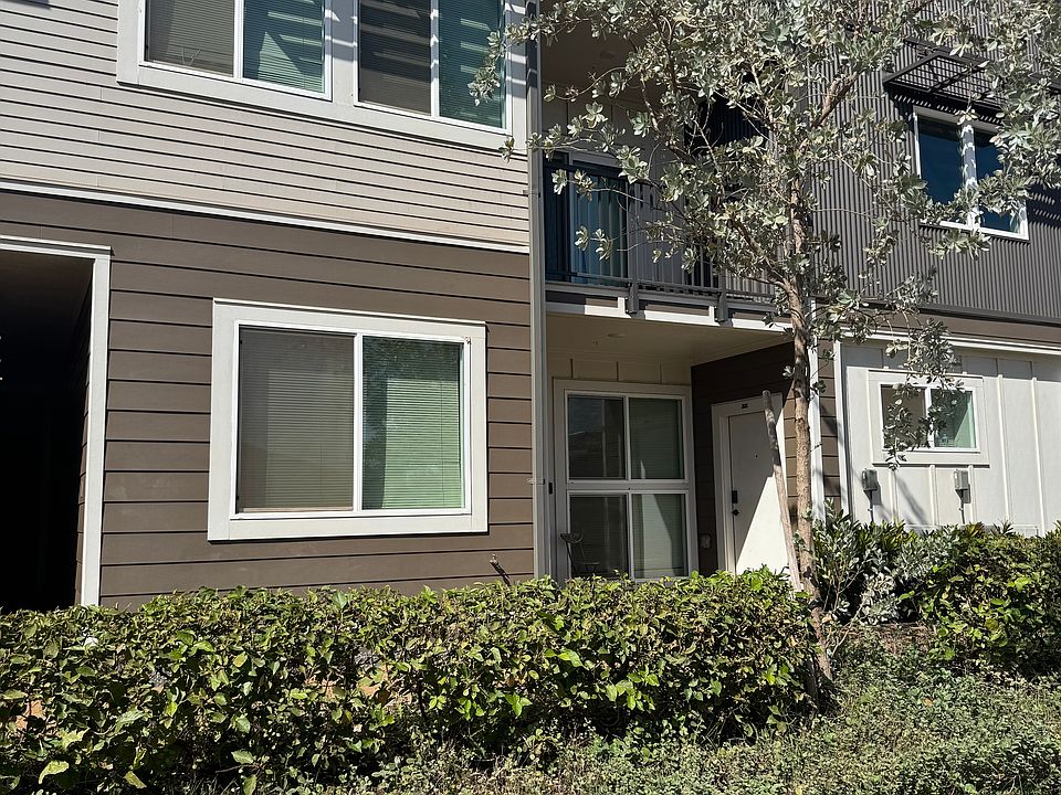 2nd image of 91-3575 Iwikuamoo St Unit 302