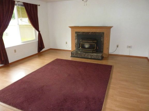3rd image of 7620 319th Pl NW