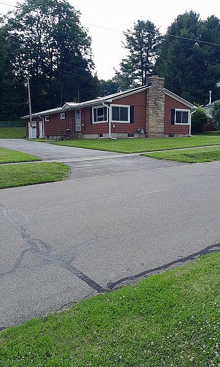 1st image of 11 East Ave