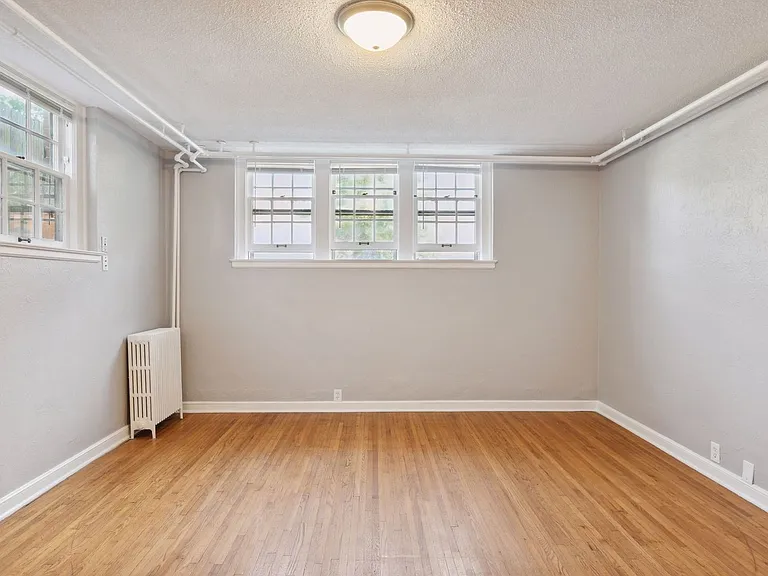 3322 Blaisdell Ave South — Photo 5