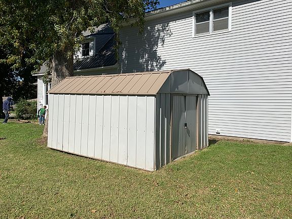 3rd image of 4411 Bornholm St
