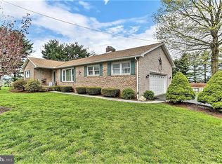 2142 Jefferson Rd, Spring Grove, PA 17362