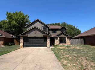 5620 Polo Club Dr, Arlington, TX 76017