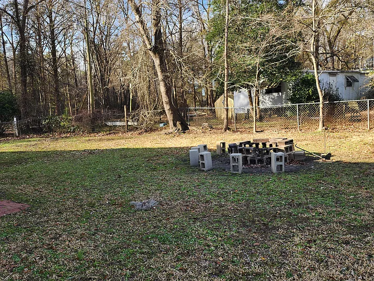 93 Deepwater Ave — Photo 53