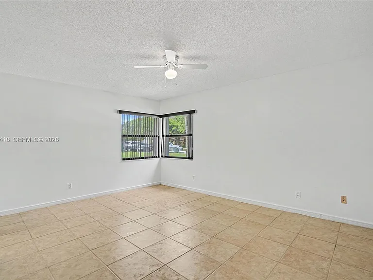 10711 SW 116th Ave — Photo 15