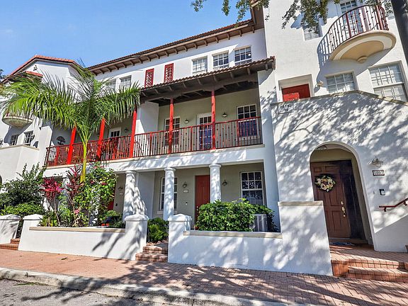2nd image of 11900 SW 27th Street #1006