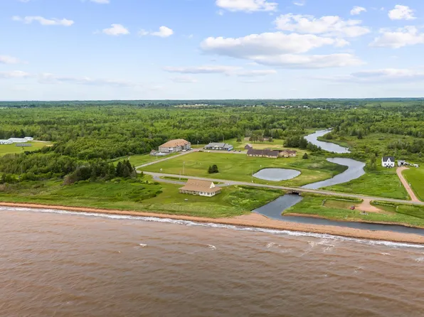 6216 Route 11 #302, Mont Carmel, PE C0B 2E0