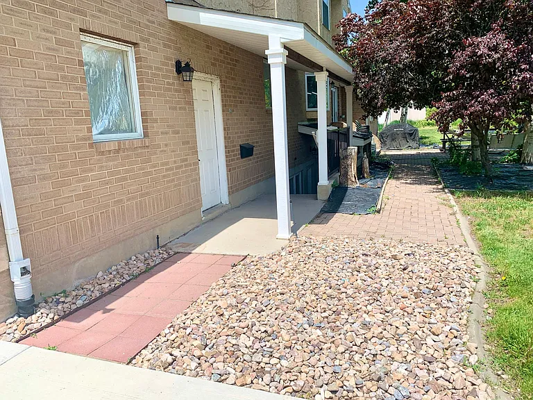 10512 N 5470 W — Photo 15