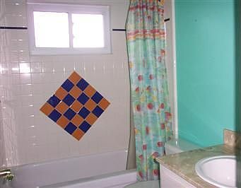 5th image of 112 Lone Star Ct