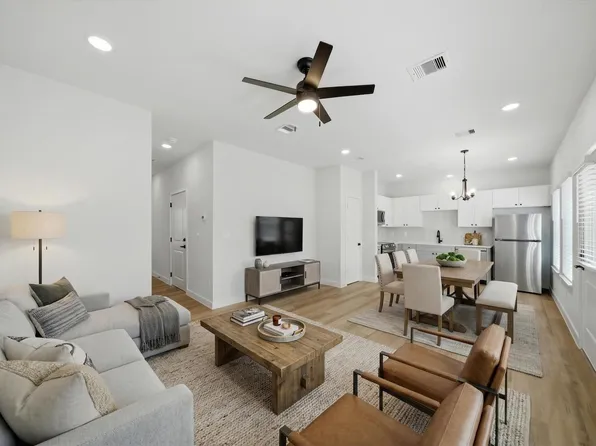 11617 Waldemar Dr, Houston, TX 77077