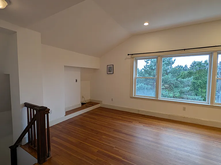 1900 Washington St #3 — Photo 6
