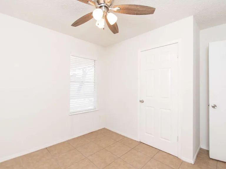 4405 Teri Rd #B — Photo 15