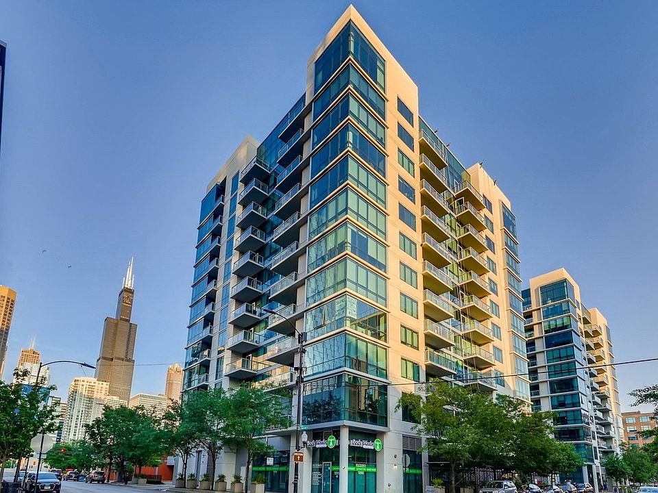 1st image of 123 S Green St APT 1009B