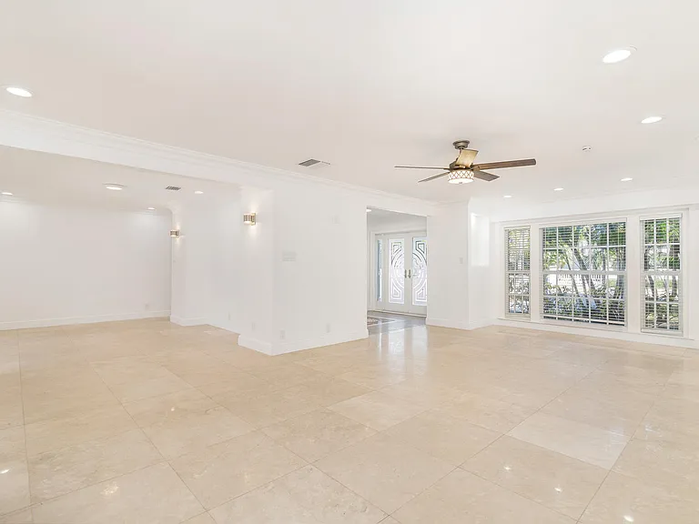 3517 N Flagler Dr — Photo 6